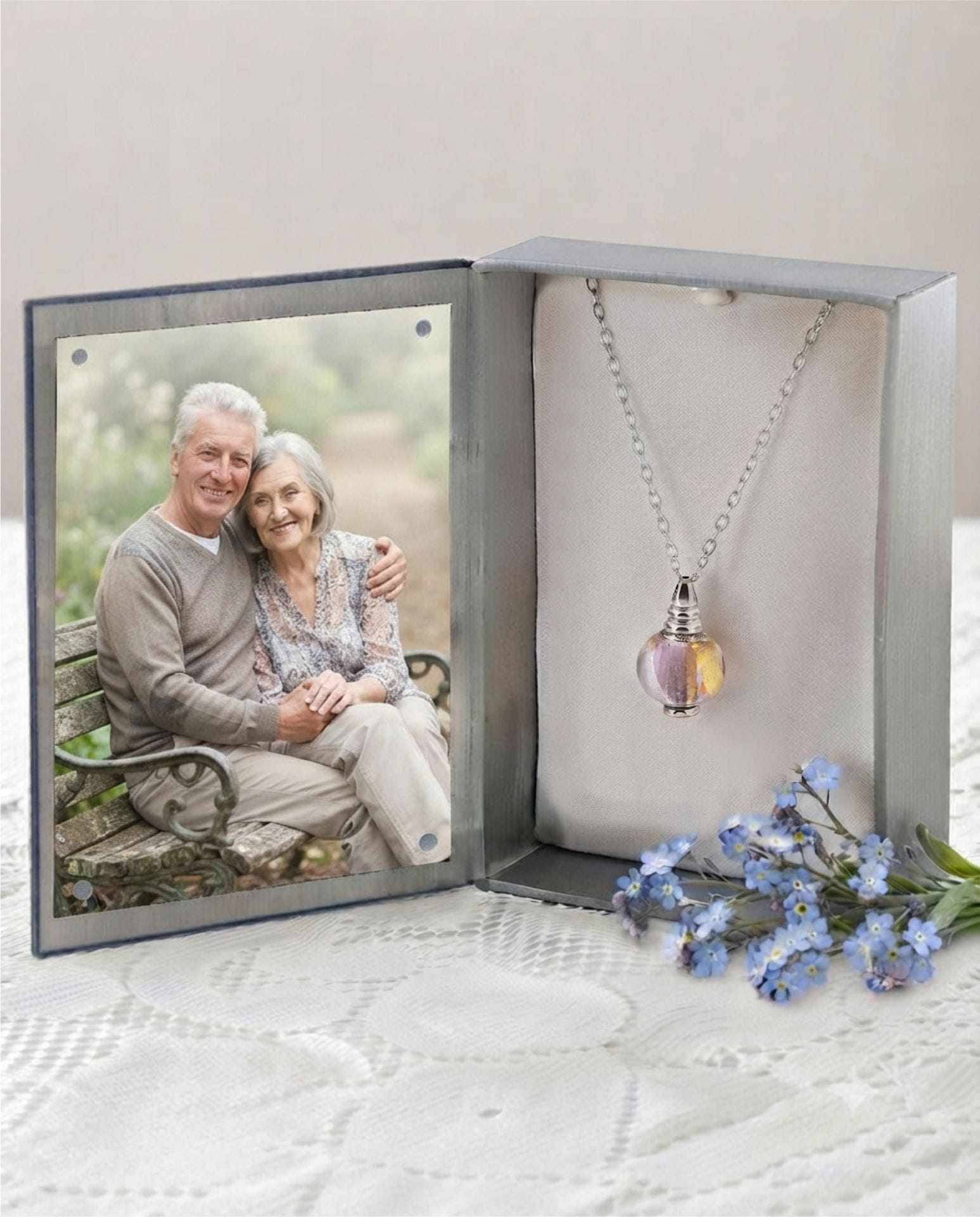 Loved Remembered Murano Glass Bead - Loving Whispers