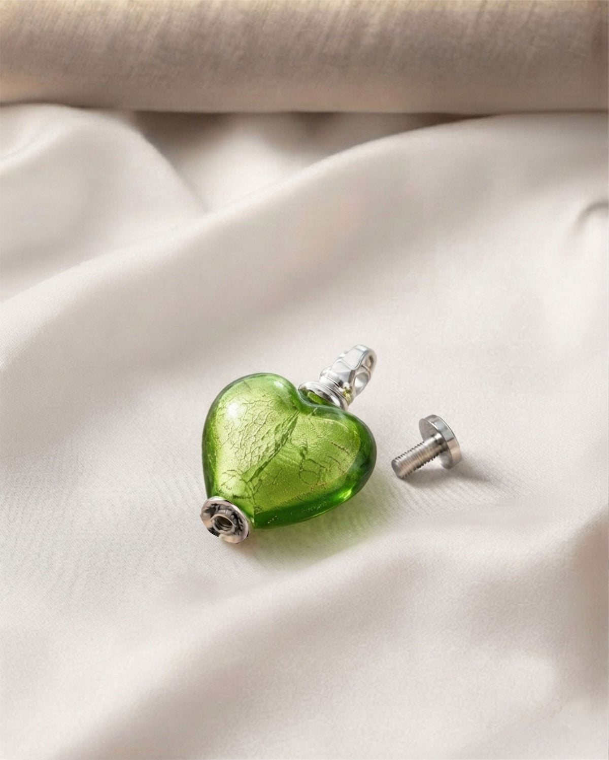 Loved Remembered Murano Glass Heart Urn - August