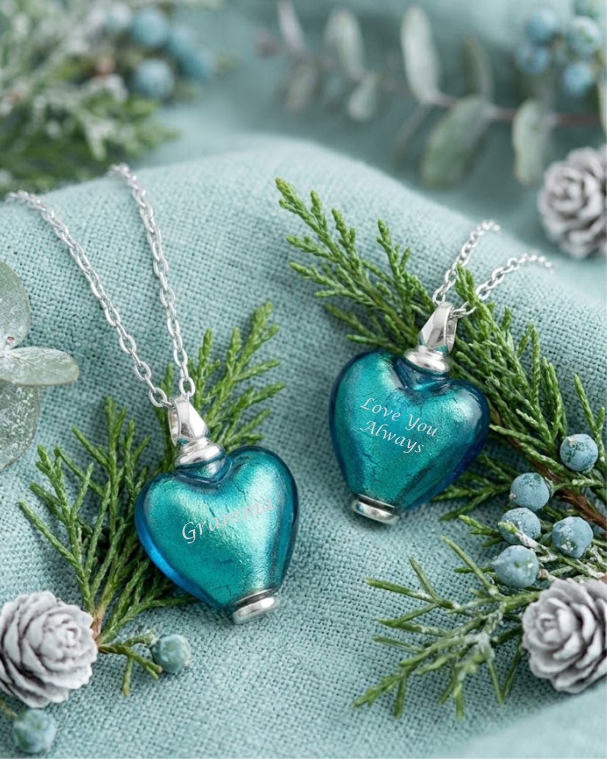 Loved Remembered Murano Glass Heart Urn - December