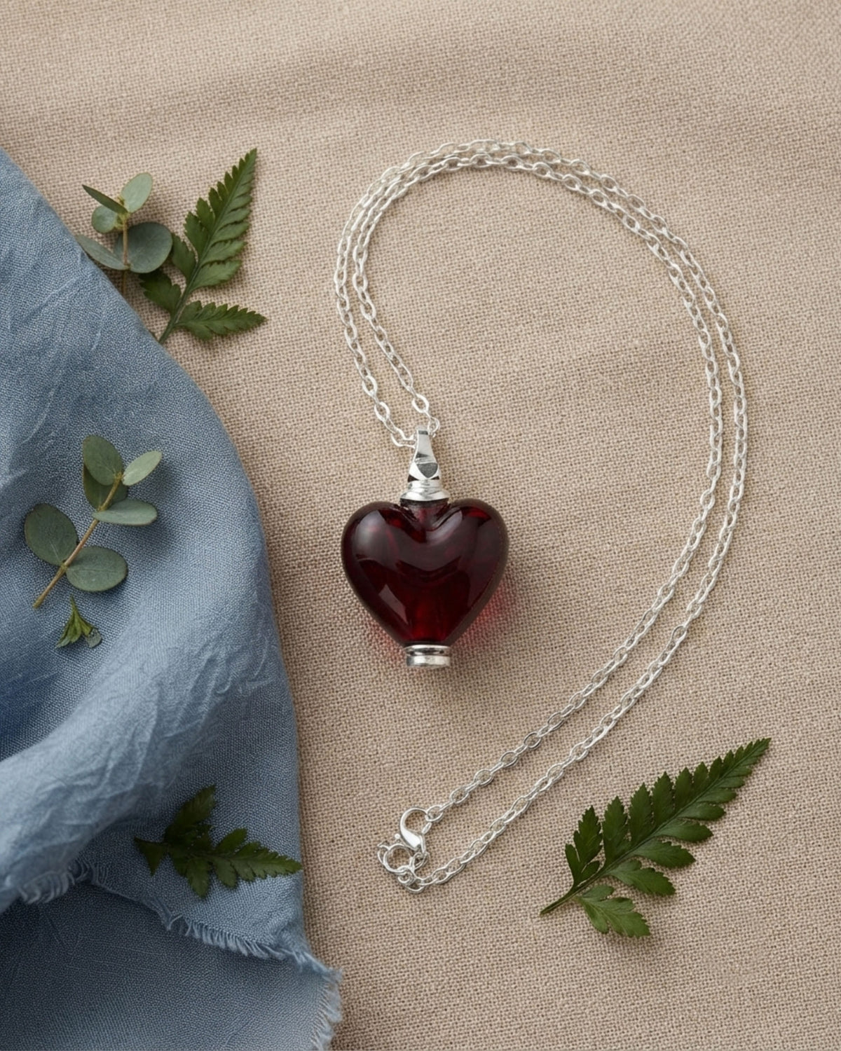 Loved Remembered Murano Glass Heart Urn - January