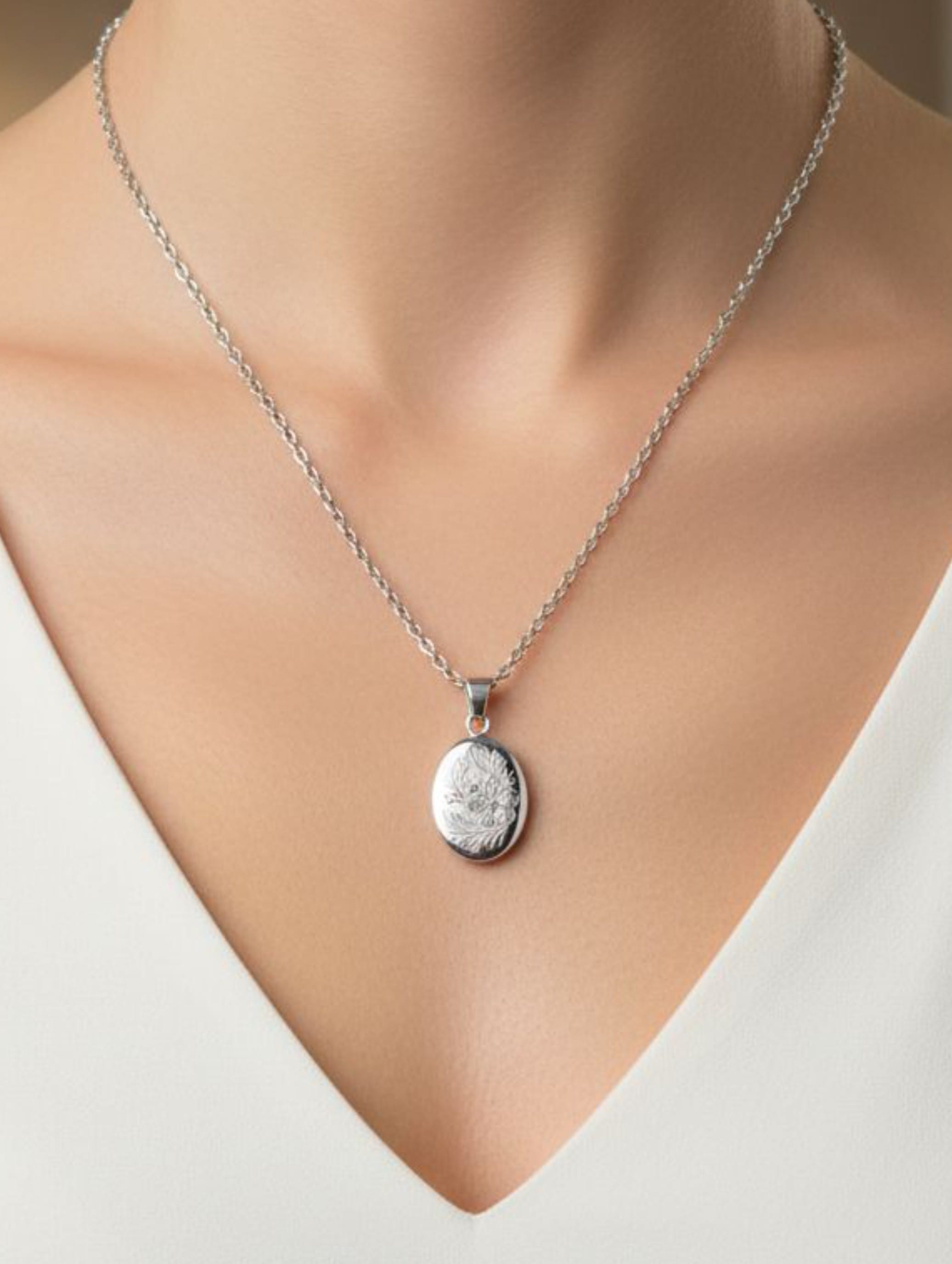 Loved Remembered 'Wildflower' Pendant Urn