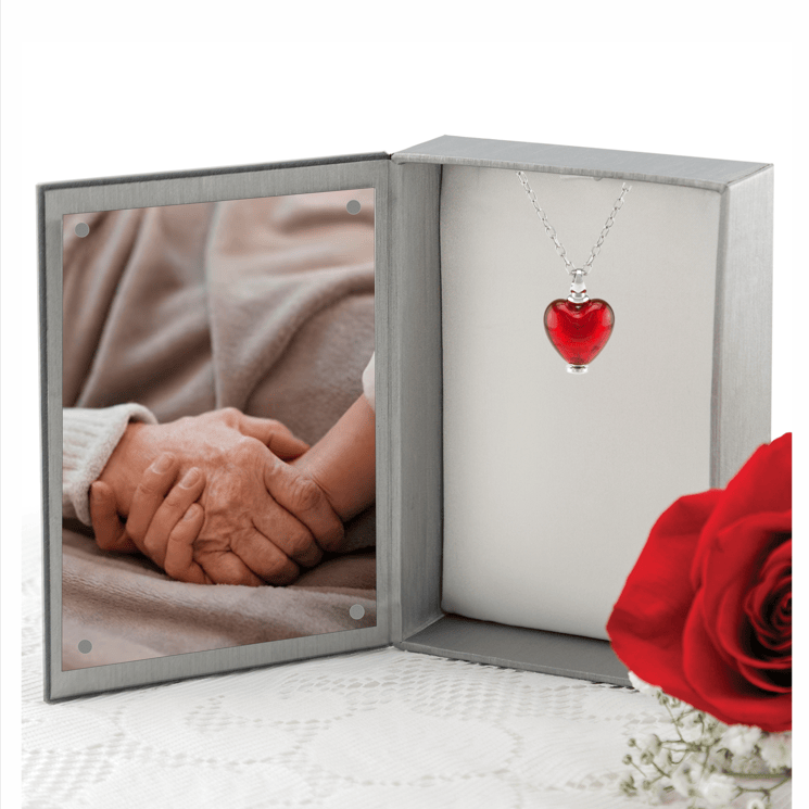 Loved Remembered Murano Glass Heart Urn - July