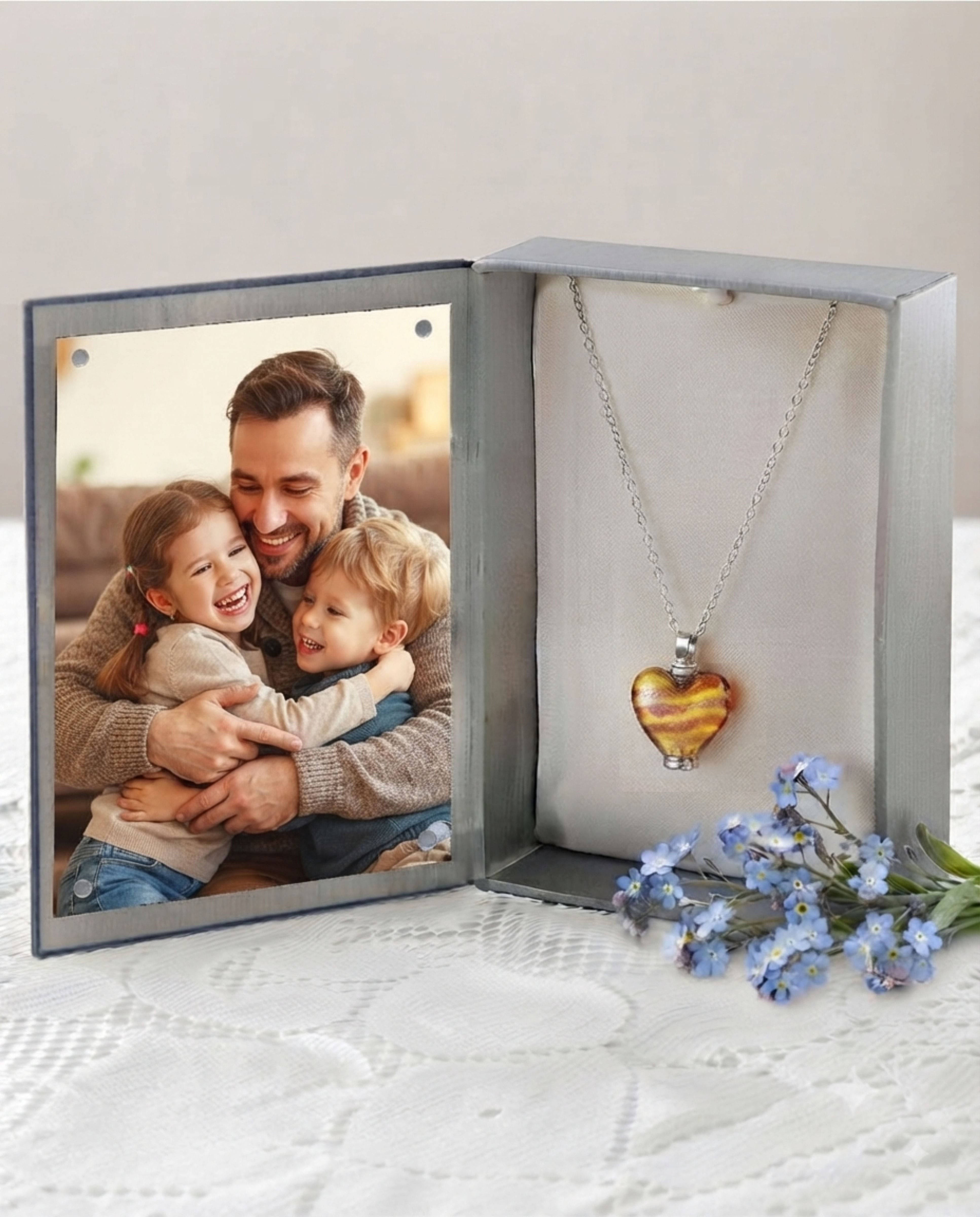 Loved Remembered Murano Glass Heart Urn - November