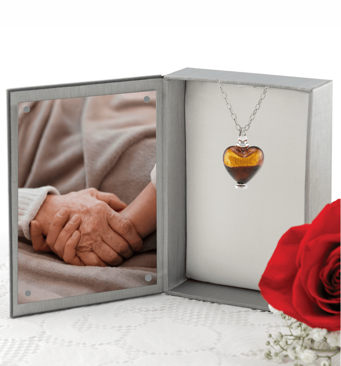 Loved Remembered Murano Glass Heart Urn - 'Sweet Promise'
