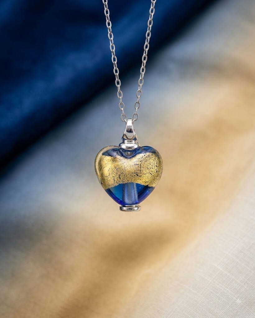Loved Remembered Murano Glass Heart Urn - 'Wrapped in Glory'