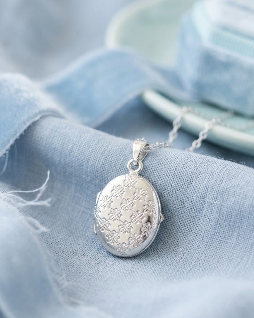 Loved Remembered Silver Oval Locket Urn - Diamond Cut