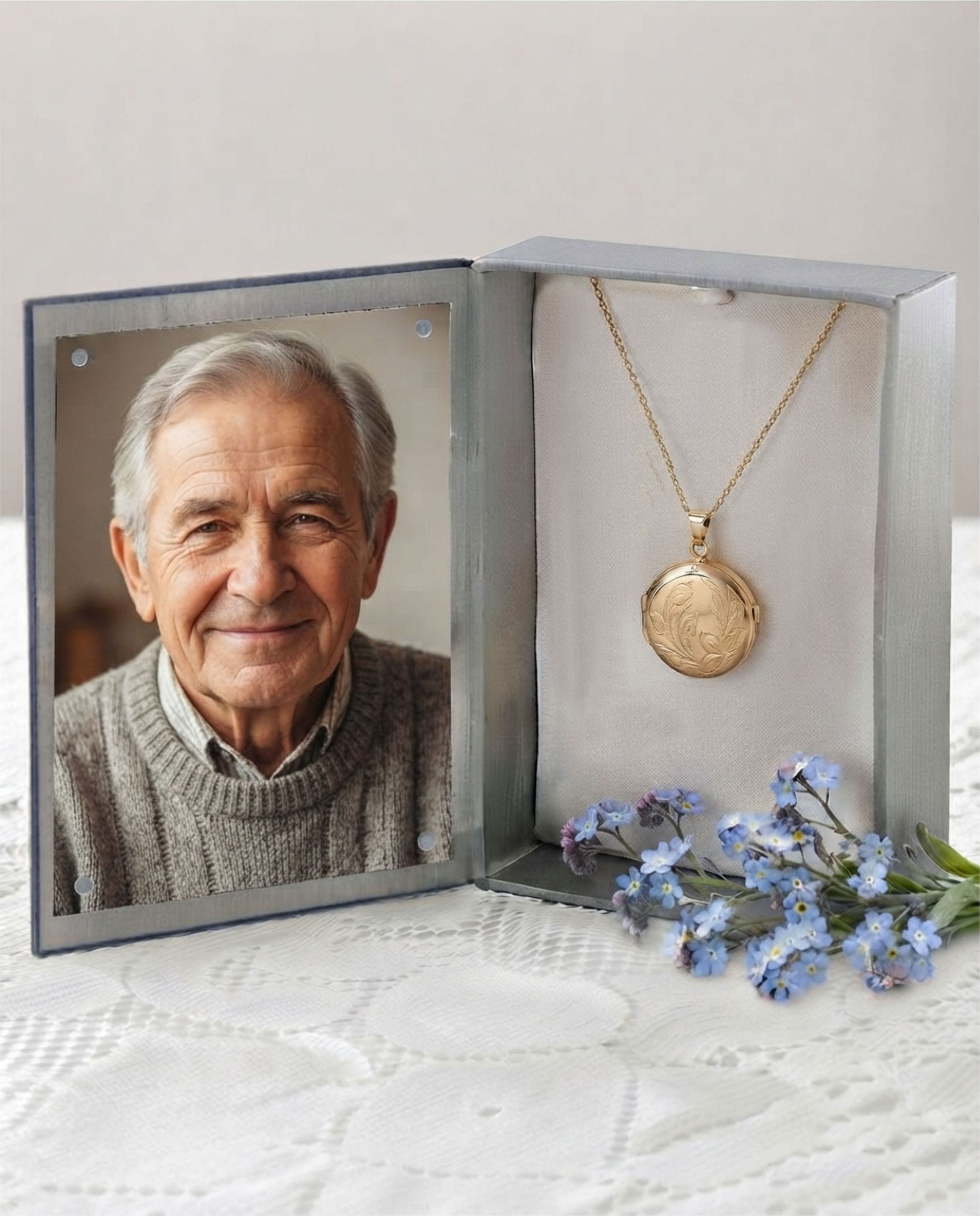Loved Remembered 'Trillium' Gold Locket Urn