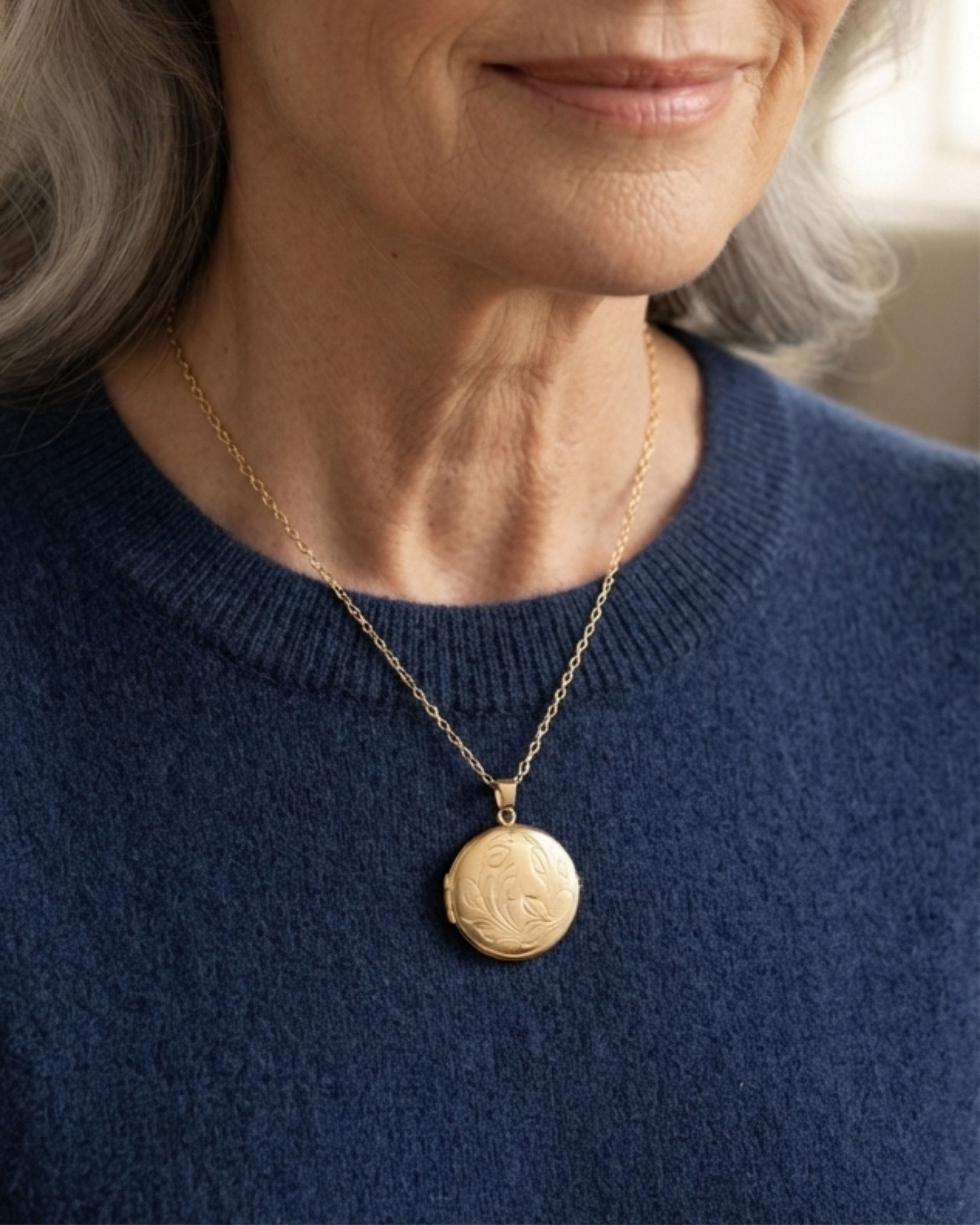 Loved Remembered 'Trillium' Gold Locket Urn
