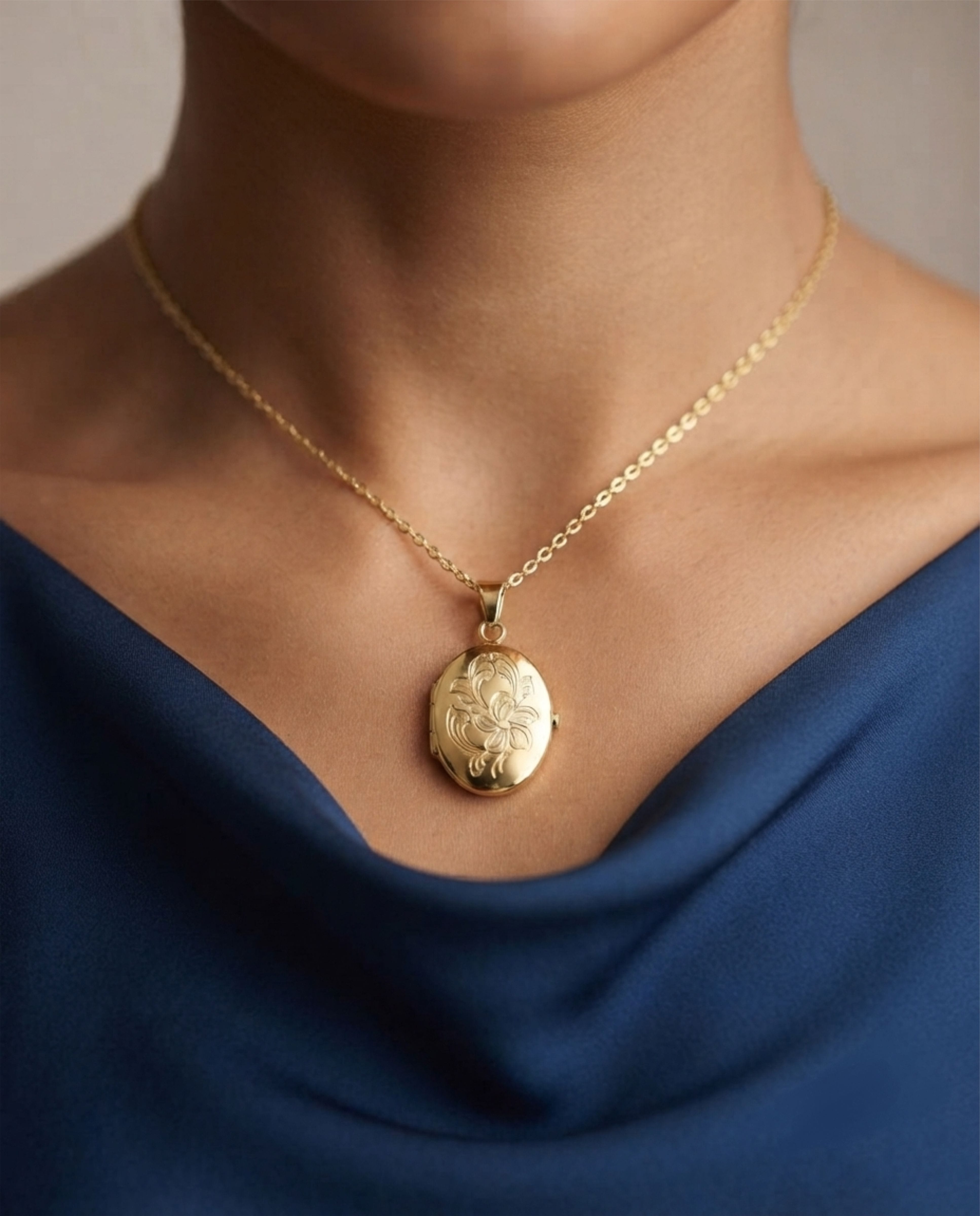 Loved Remembered 'Wildflower' Gold Classic Locket